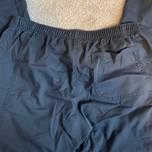 Scrub set - Picture 6 of 7